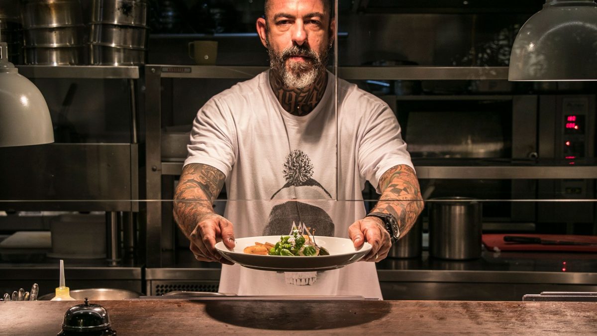 Henrique Fogaça Inaugura Sal Gastronomia no Rio